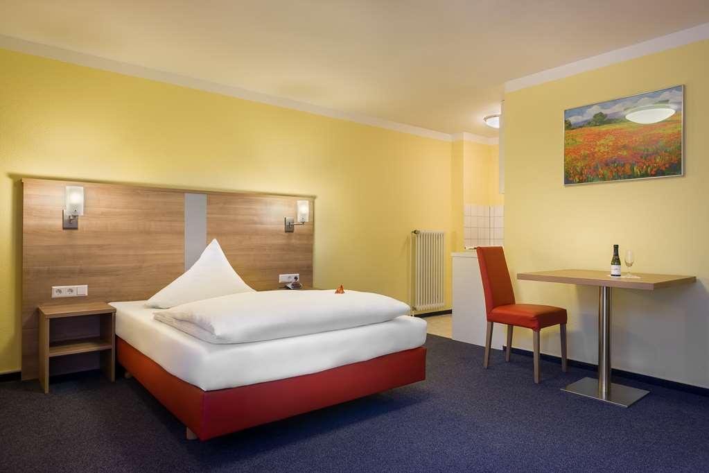 acora Hotel und Wohnen Karlsruhe Zimmer foto